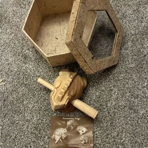 Natural Wood Percussion Frog for Reptile Enrichment